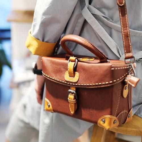 Vintage Brown Womens Leather Satchel Handbag Purse Structured Doctor Handbag Shoulder Bag