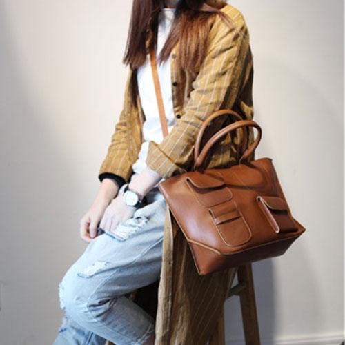 Trendy Brown Women's Tote Bag with Zip Closure