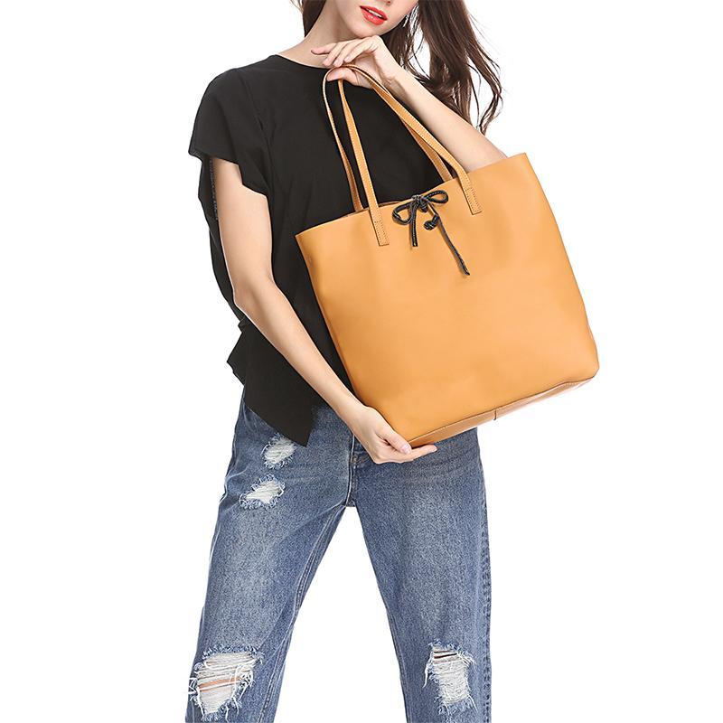 Lightweight Shopping Bag With Drawstring Closure