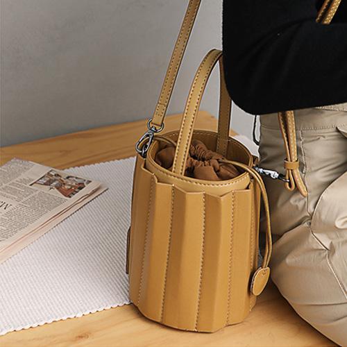 Trendy Brown Womens Leather Bucket Handbag