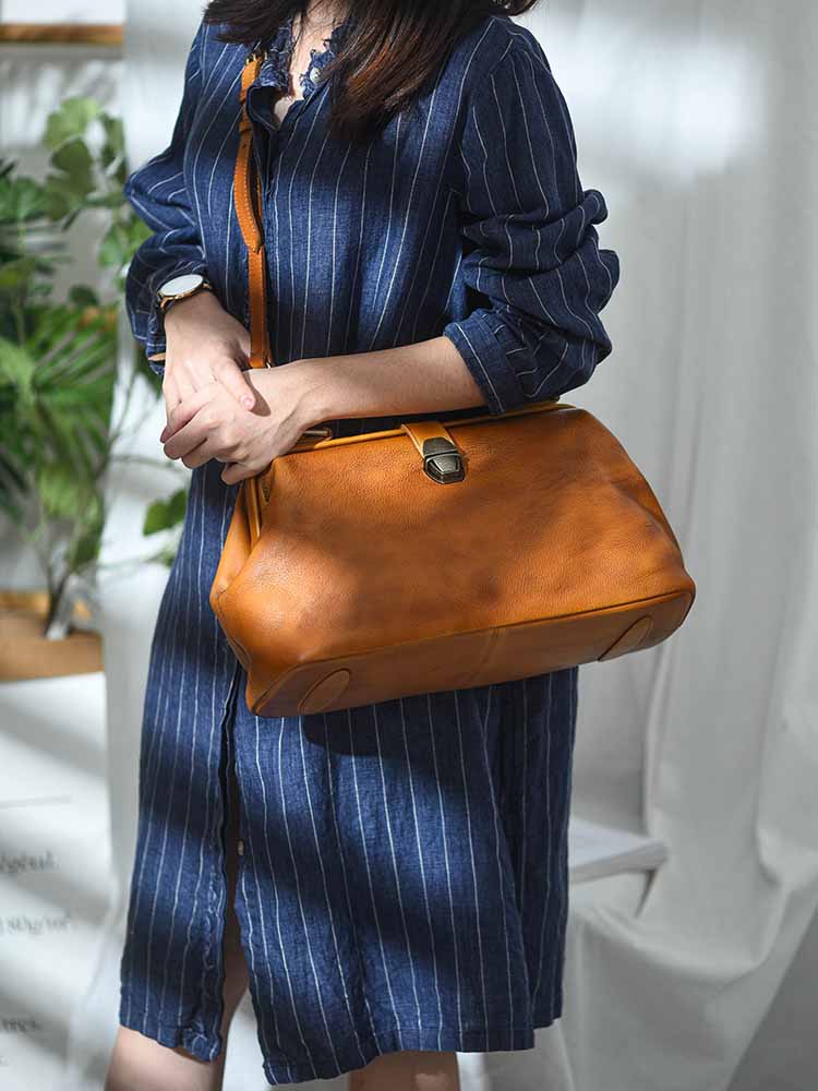Handmade Womens Large Leather Doctor Handbag Purses Vintage Doctor Side Purse for Women