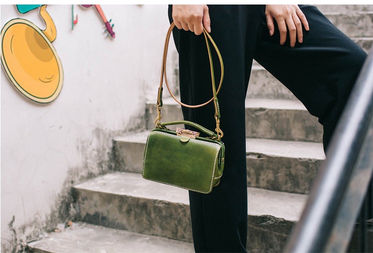 Handmade Womens Green Leather Doctor Handbag Purse Small Side Bag Doctor Bags for Women