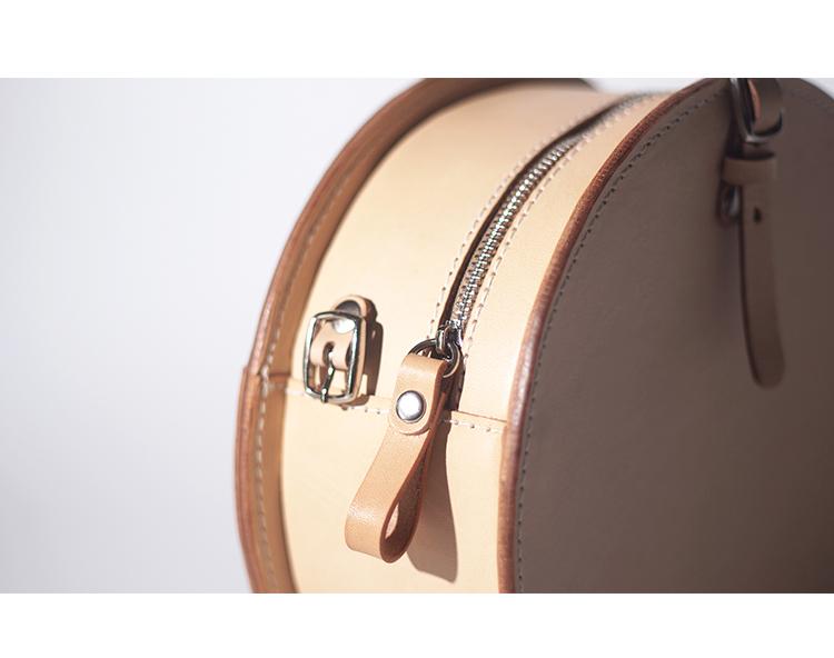 Handmade Leather Circle Clutch Round Purse Bag