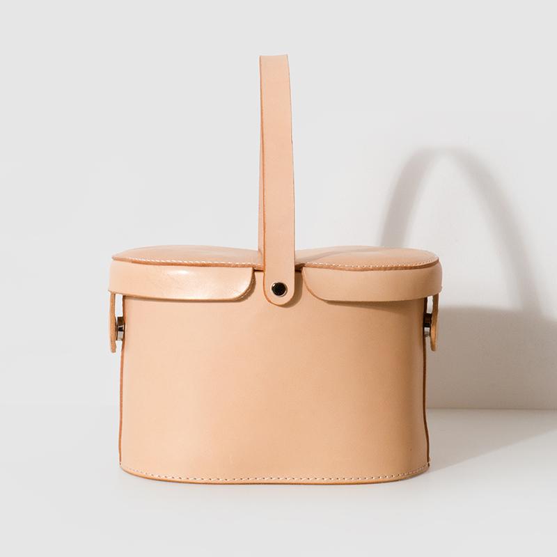 Handcrafted Leather Bucket Handbags Minimalist Style
