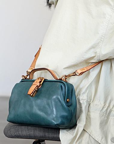 Vintage Womens Blue Leather Doctor Handbag Side Purses Doctor Purses for Women