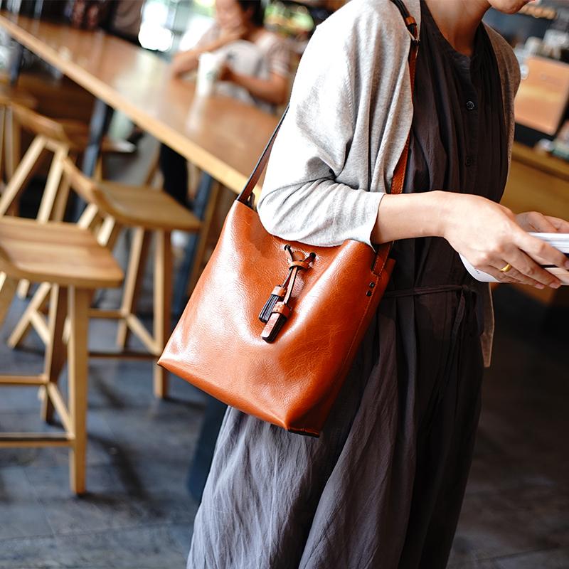 Leather Bucket Shoulder Bag With Pouch